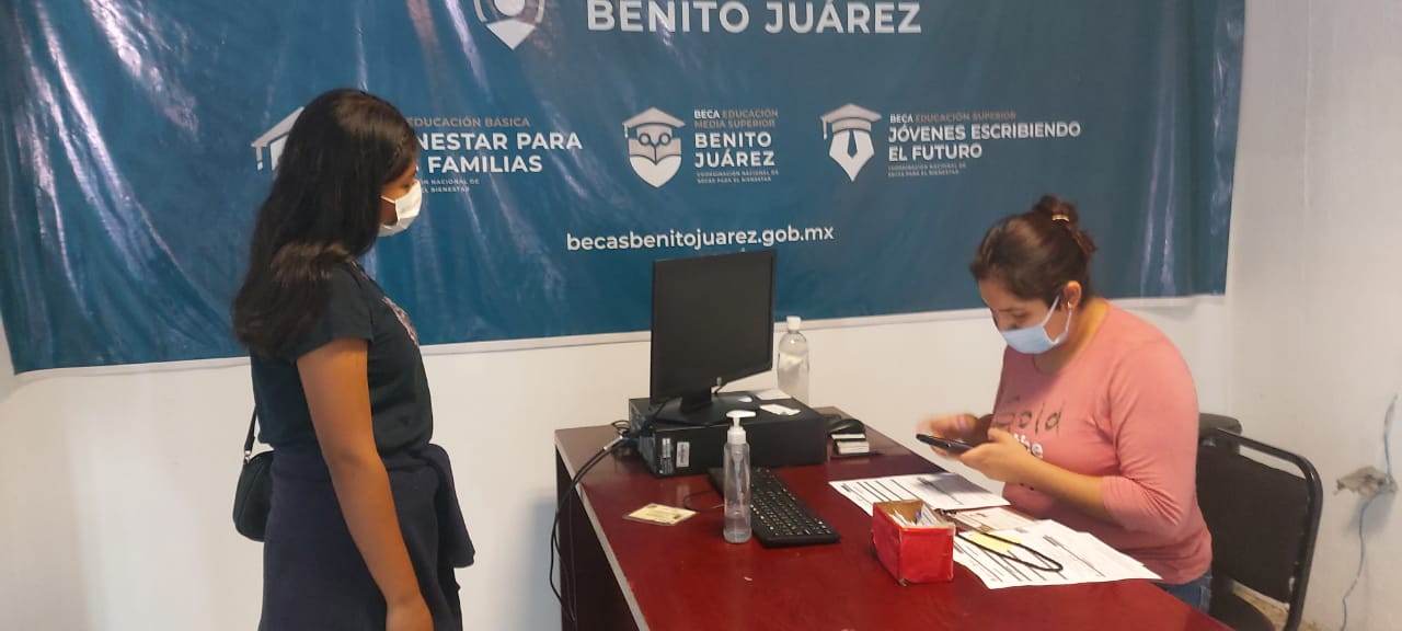 cobrar la beca Benito Juárez