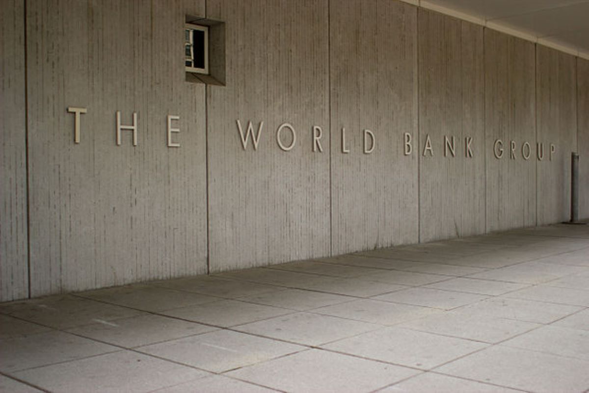 Cualquiera que haya estudiado el Banco Mundial, sabe que es digno de admiración, por haber surgido de un conflicto para canalizar las energías de los países de la guerra a la búsqueda de la paz. Foto: Wikimedia.