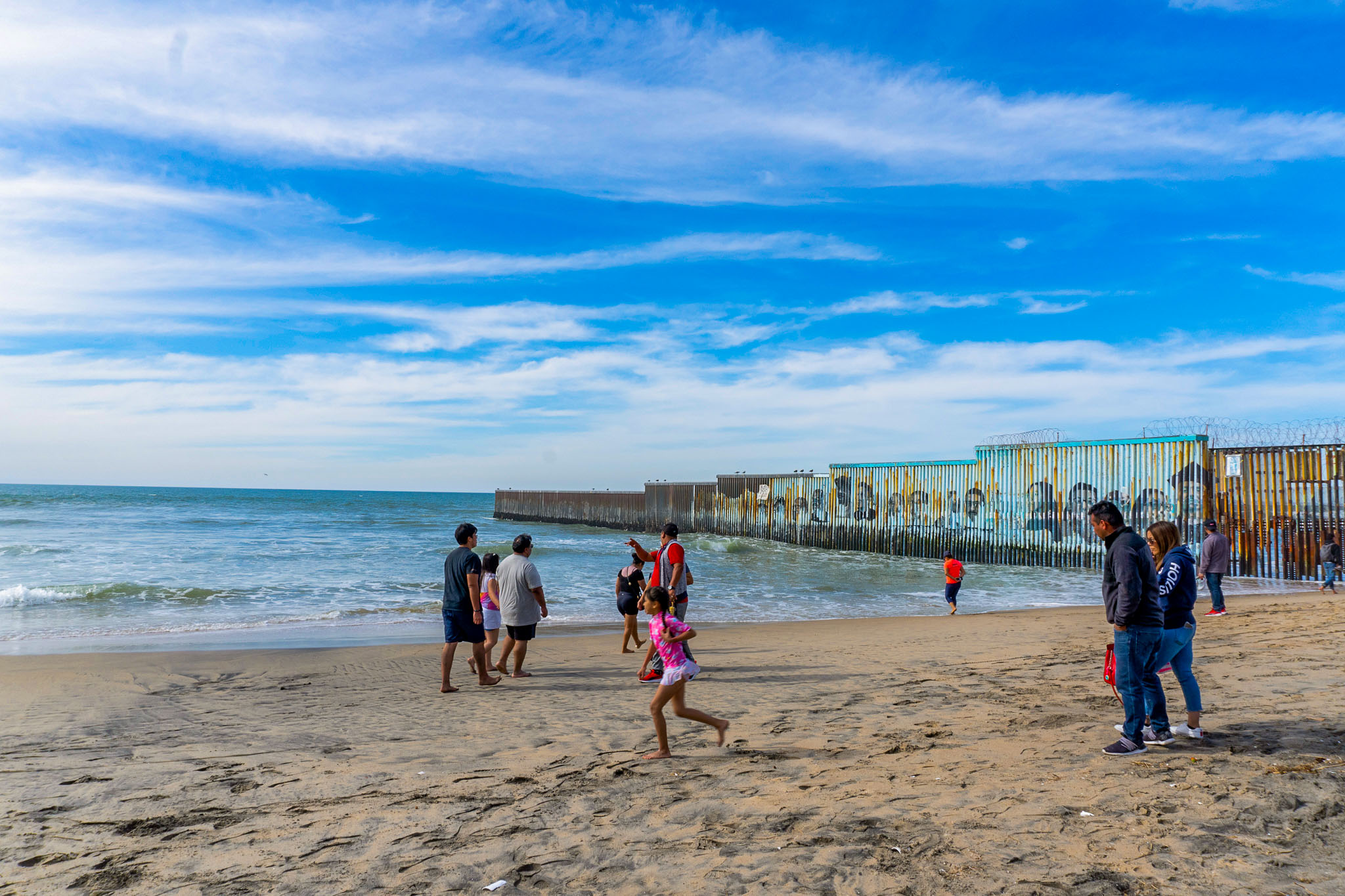 Playas de Tijuana Residuos fecales arrojados al mar impiden el turismo 2