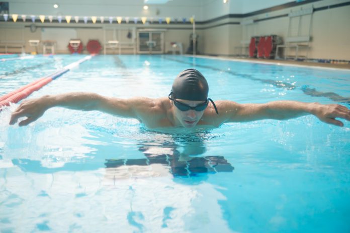 Elige la mejor opción para aprender a nadar I Foto: Pexels
