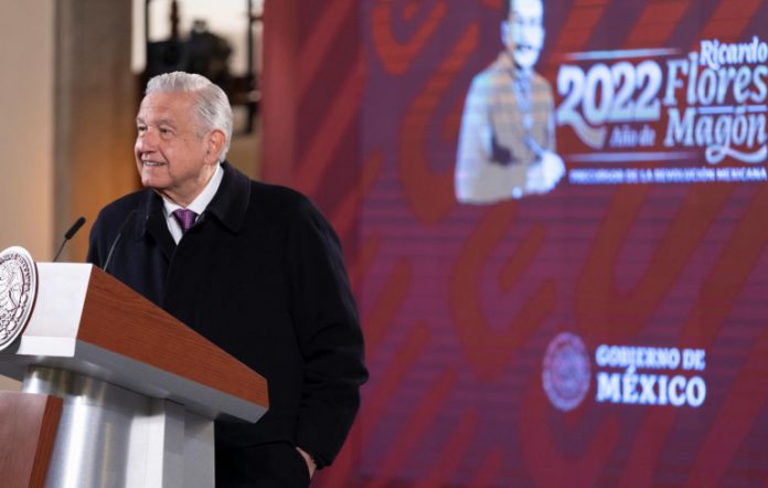 López Obrador respondió que se están analizando propuestas sobre cómo mantener a estos órganos autónomos | Foto: Presidencia