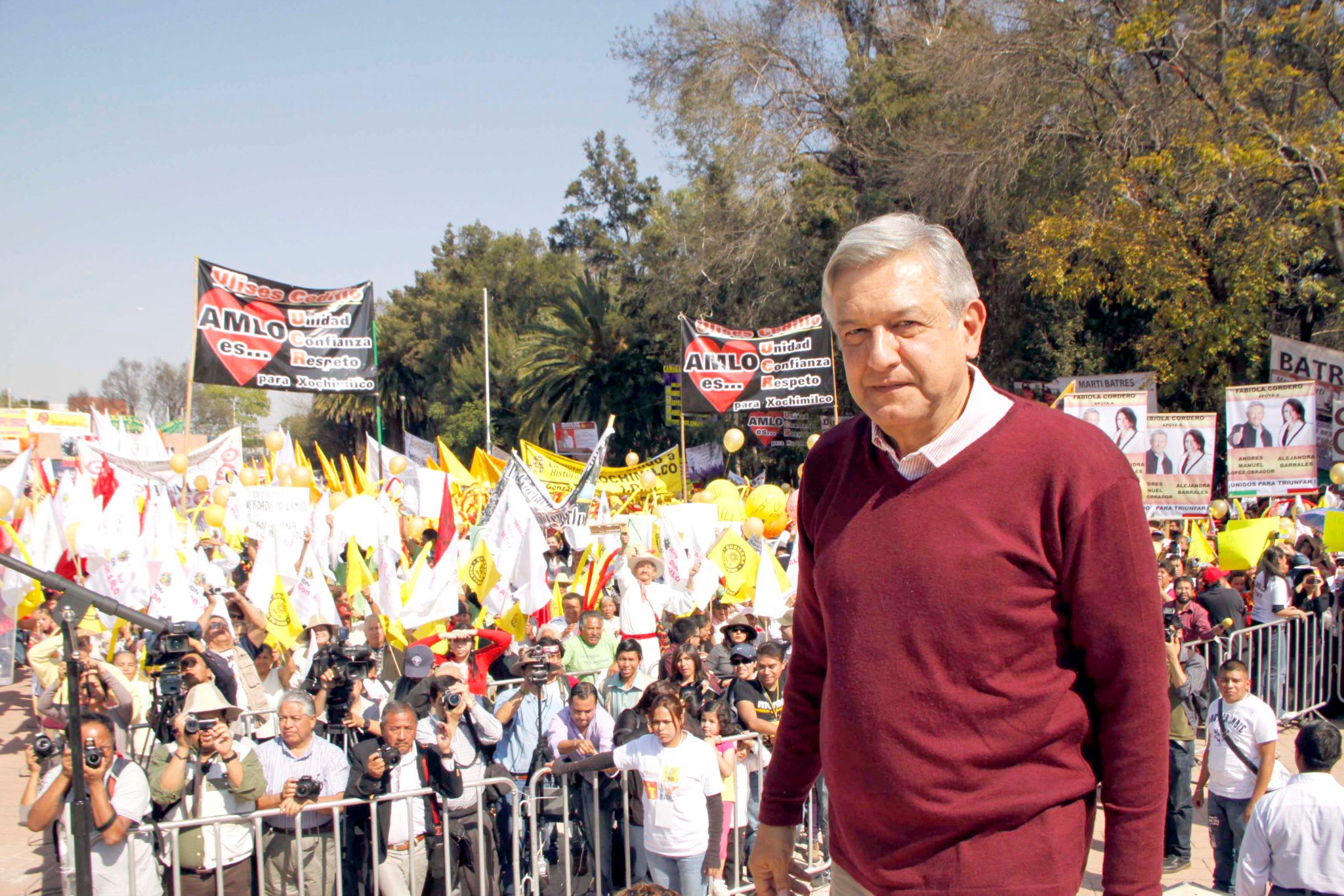 Los salarios de López Obrador en los últimos 22 años 2