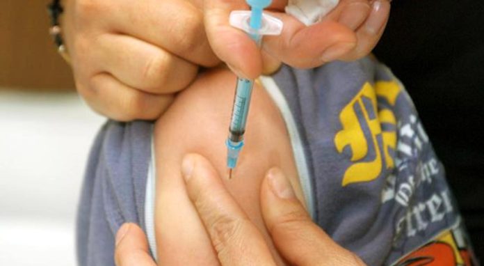 Ya-puedes-vacunar-hijos-de-5-a-11-años-con-amparo