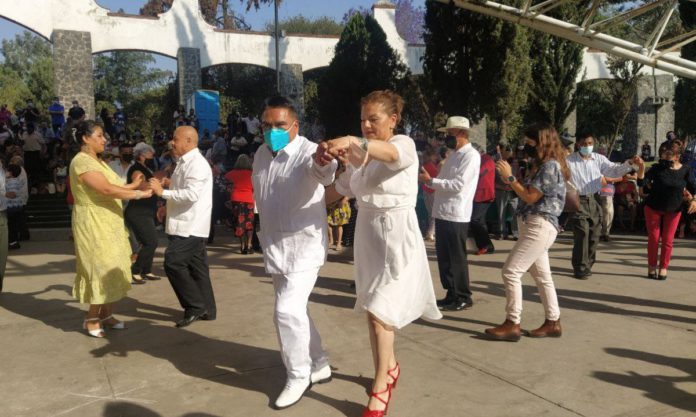 Las tardes de danzón en Coyoacán se realizarán el segundo sábado de cada mes | Foto: Twitter alcaldía Coyoacán