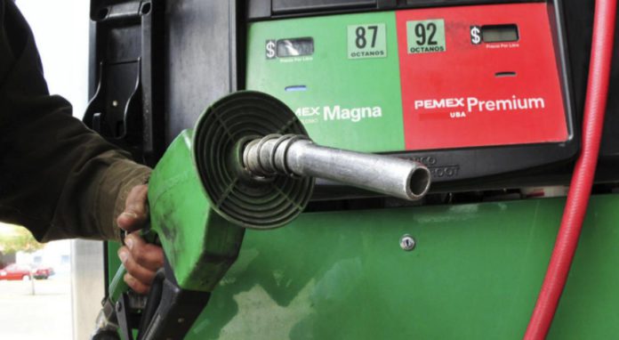 Gasolineras-CDMX-cobran-hasta-25-pesos-litro-gasolina