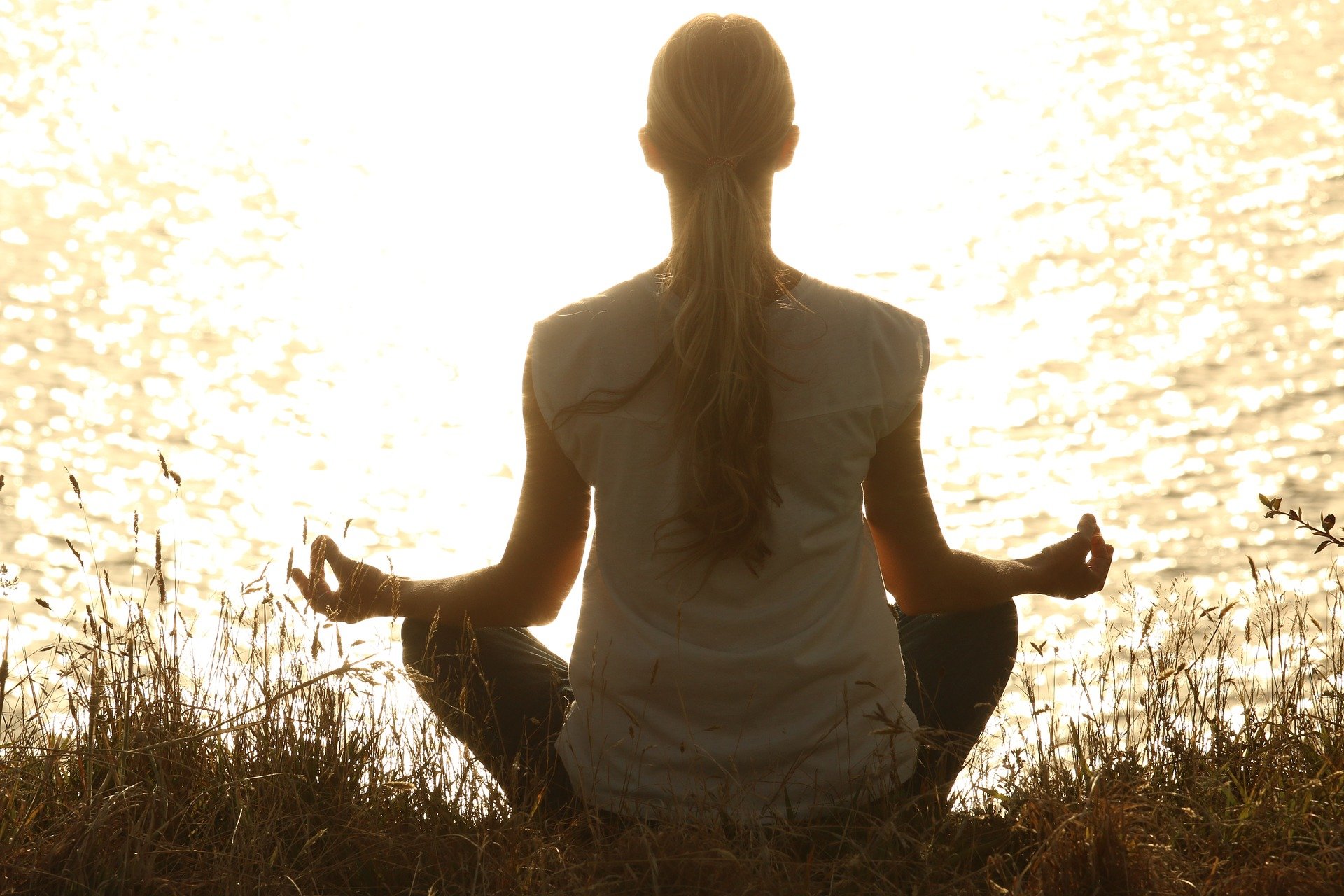La alcaldia GAM ofrece clases de yoga gratis para jóvenes a partir de 15 años Foto: Pixabay