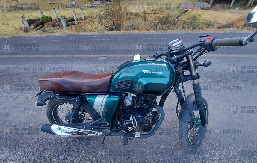 La moto fue ofrecida en Facebook y de esta forma la recuperaron policías de Edomex | Foto: Secretaría de Seguridad Edomex