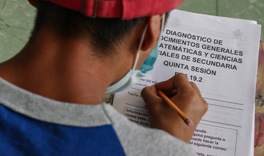 El examen del INEA servirá para obtener el certificado de secundaria y acreditar la educación básica | Foto: Gobierno de México