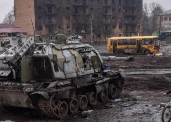 En Ucrania, no hay duda de que la cerilla la encendió Putin cuando el 24 de febrero ordenó la invasión a las tropas rusas | Foto: Project Syndicate