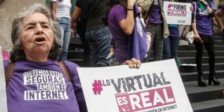 Olimpia Coral Melo, activista, explicó que la mayoría de las agresiones relacionadas con la violencia digital son cometidas por sus parejas, amigos o personas cercanas | Foto: Twitter Olimpia Coral