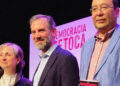 Tunden a Aristegui por presentar libro de Lorenzo Córdova y Ciro Murayama portada