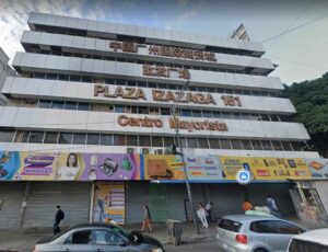 Cómo Llegar A Izazaga 89, Plaza De Los Chinos, En Metro Y Metrobús 2023 ...