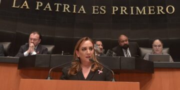 Claudia Ruiz Massieu ha sido Senadora de la República en dos ocasiones y es sobrina del ex Presidente Carlos Salinas. FOTO: pri.org.mx