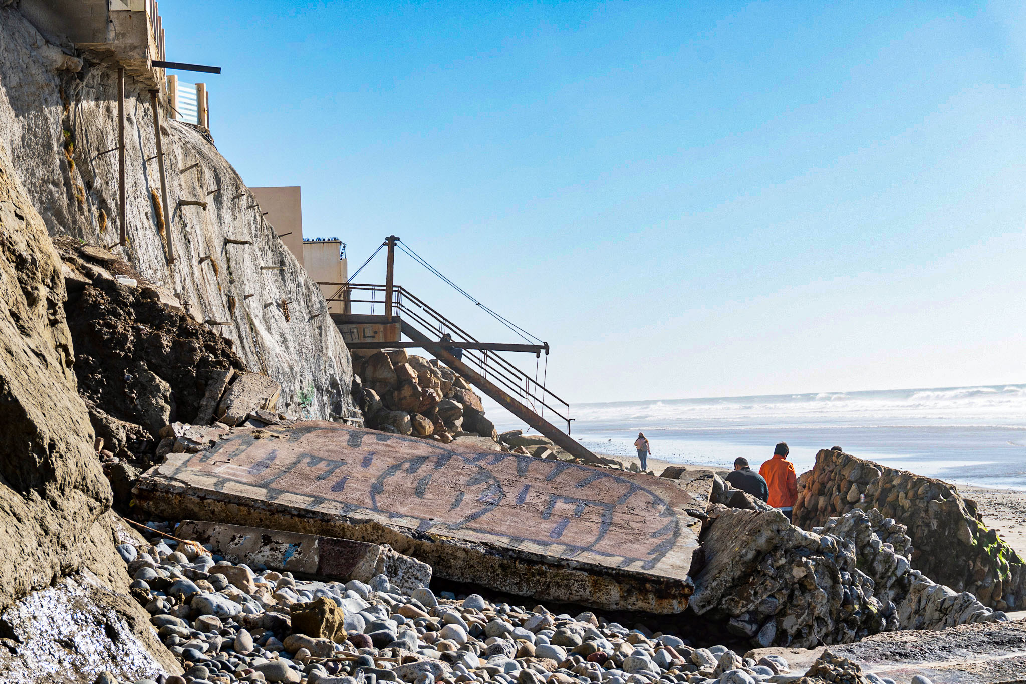 Playas de Tijuana Residuos fecales arrojados al mar impiden el turismo 5