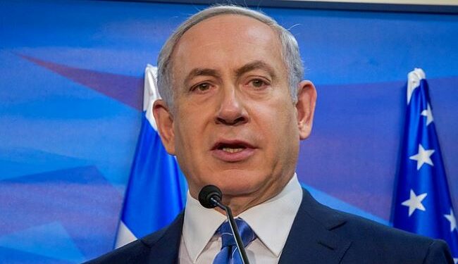 Habiendo perdido todo el apoyo, el Primer Ministro israelí Binyamin Netanyahu deja el cargo, pero el sentimiento público israelí sigue endurecido contra la aceptación de una solución de dos Estados. Foto: Wikimedia.