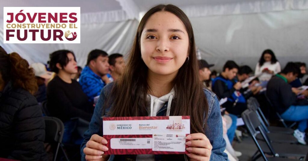 Jóvenes Construyendo el Futuro 2024 qué es y de cuánto es la beca