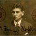 En el caso de Franz Kafka la literatura fue la alternativa por la que este autor sublimó sus inquietudes y pensamientos más íntimos en torno a la naturaleza humana: lo personal tratado de manera universal. Foto: Wikimedia.