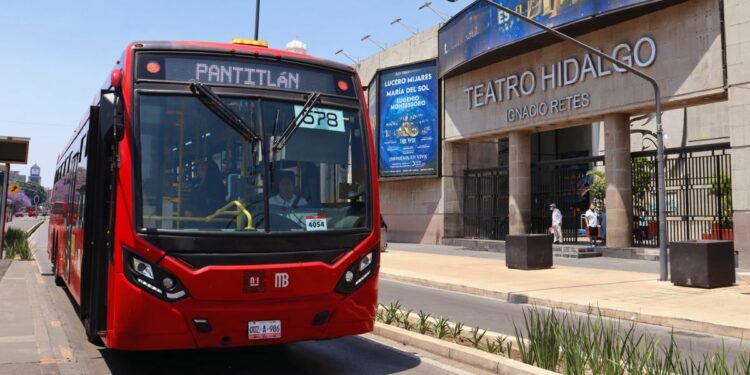 estatus-metrobus-que-paso-retrasos-en-cuanto-tiempo-llega