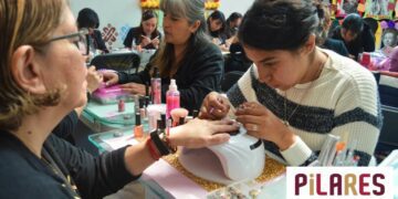 pilares-cdmx-abre-curso-de-unas-gratis-registro